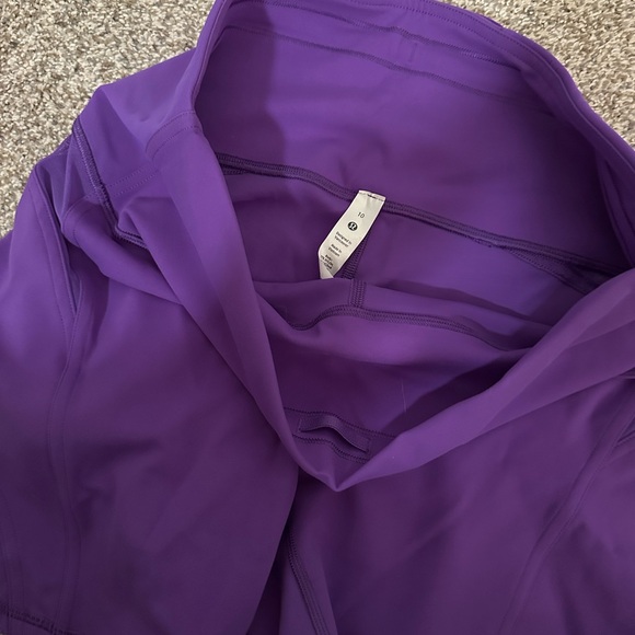 NWT size 10 Lululemon Wunder Train Mesh Panel HR Short 6" - Picture 2 of 3